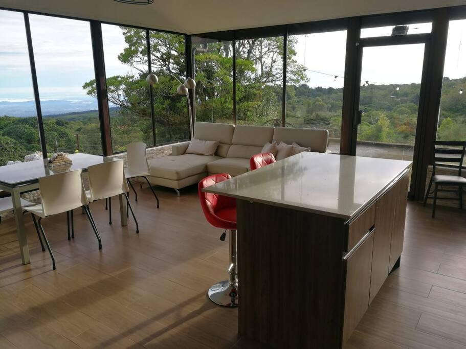 La Cabana Heredia Bagian luar foto